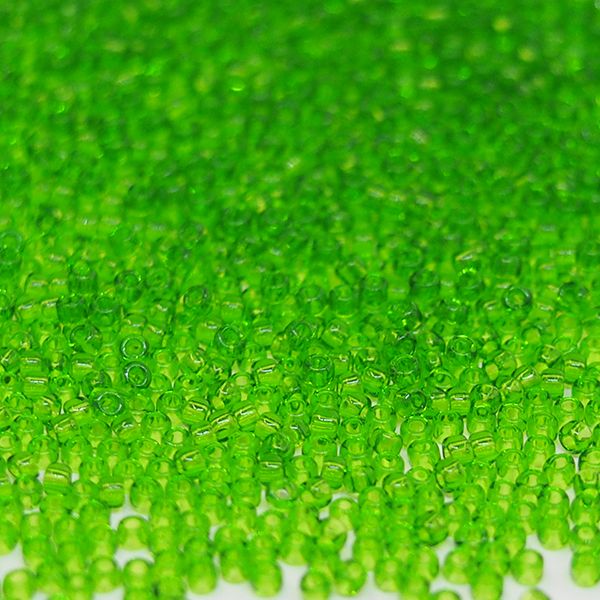 Бисер круглый 11/0 #0007 Прозрачный, перидот