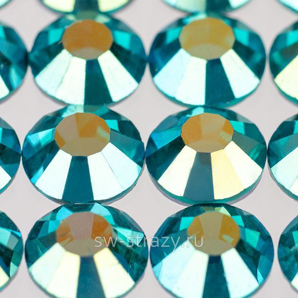 YHB 28 ss30 Blue Zircon shimmer AB F 111AB